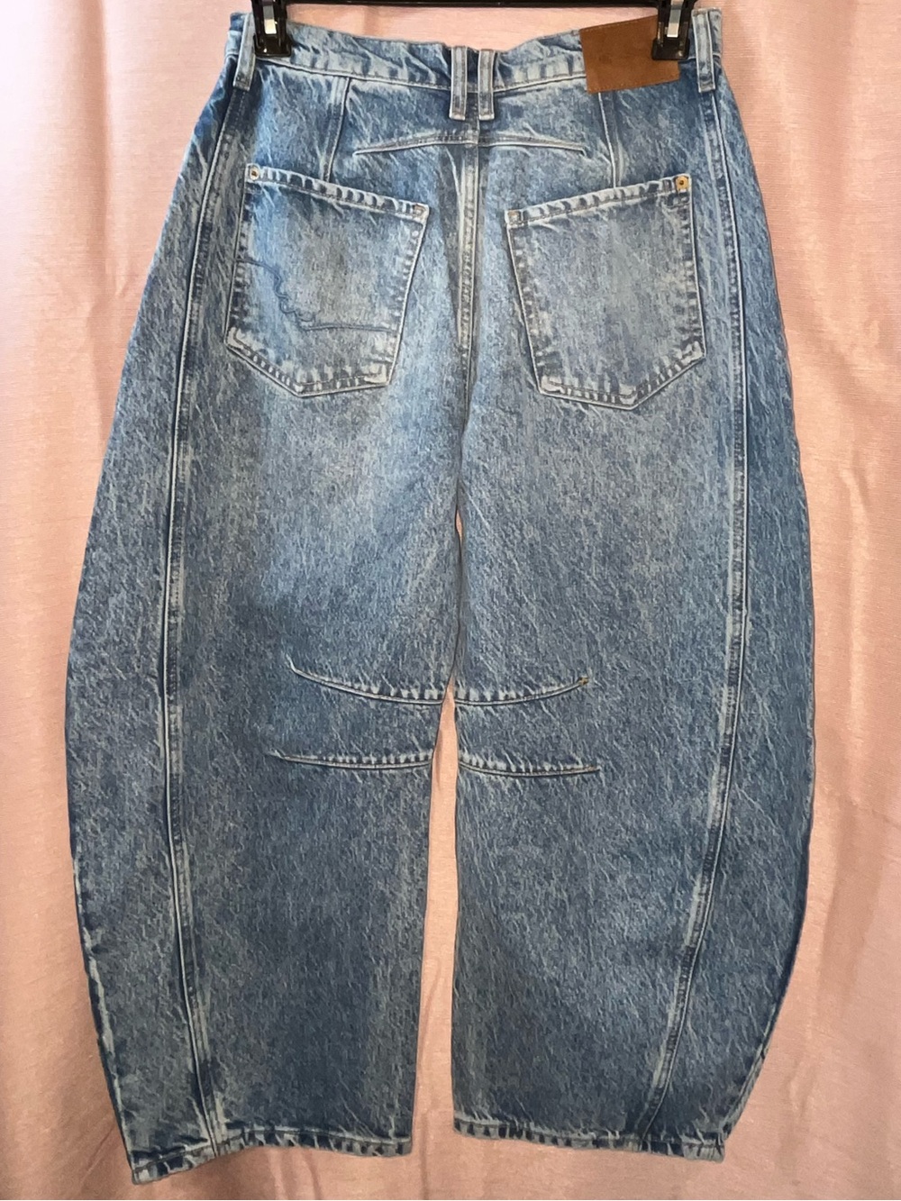We The Free Good Luck Mid Rise Barrel Jeans in Ultra Light Beam - Picture 4 of 11